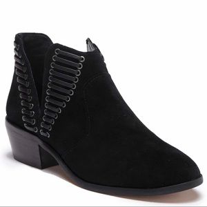 Vince Camuto Pevista Bootie- NIB